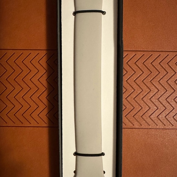 Ownloop Apple Watch Band 42/44/45mm L - Picture 2 of 6